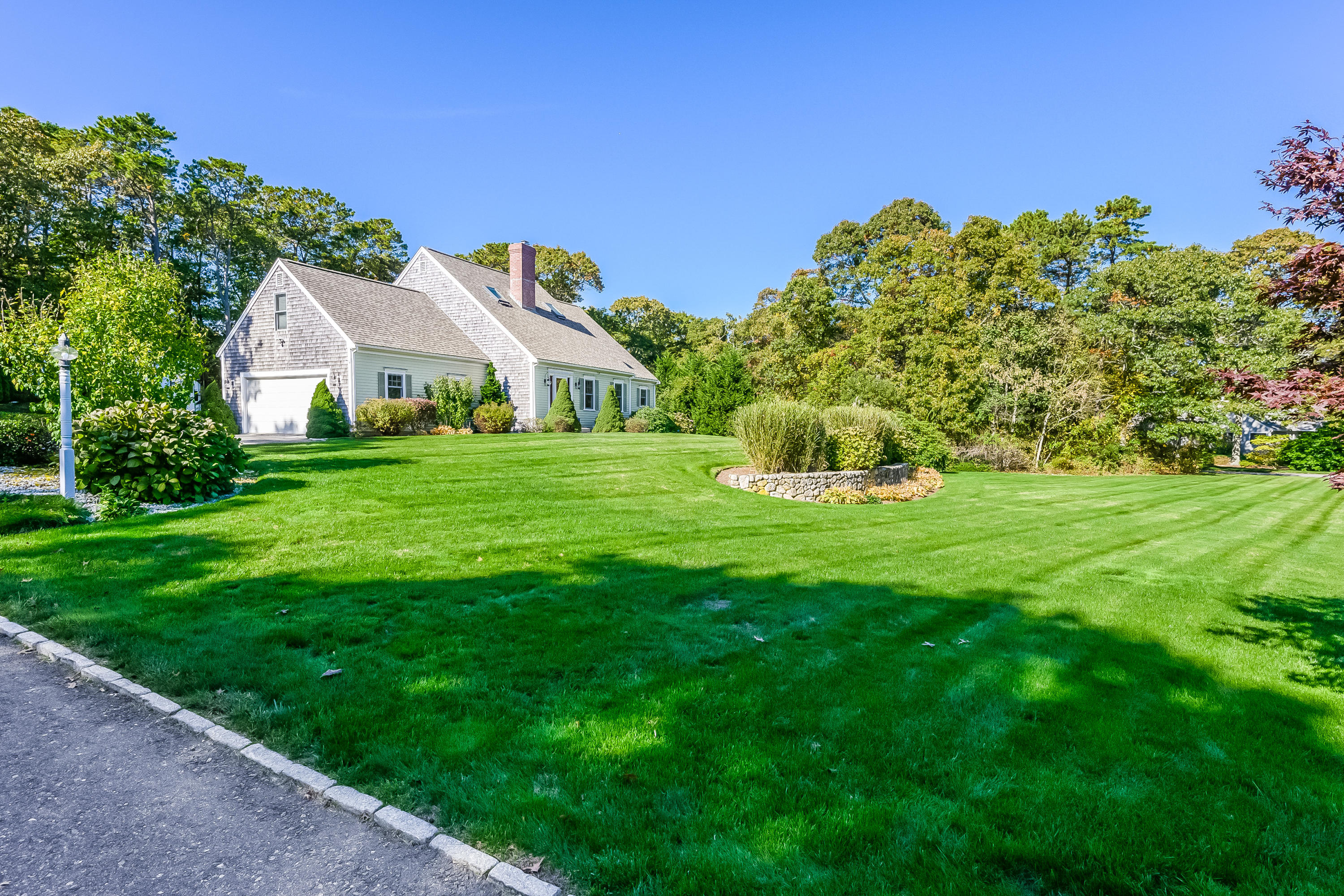 11 Spy Glass Hill Road Barnstable, MA 02675 - Photo 2 of 19 001-photo--8704829