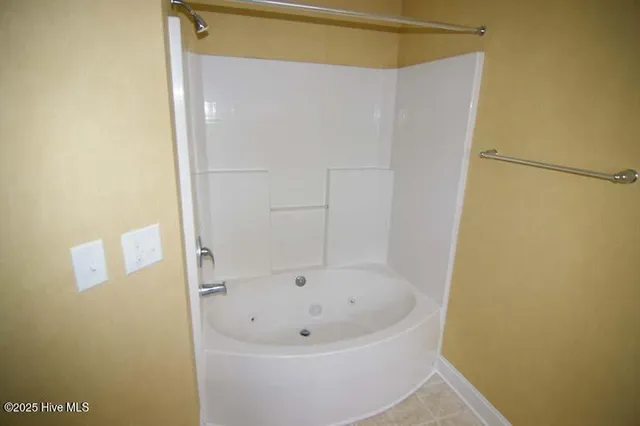 $2,000 | 3321 Langston Boulevard, Winterville, NC 28590