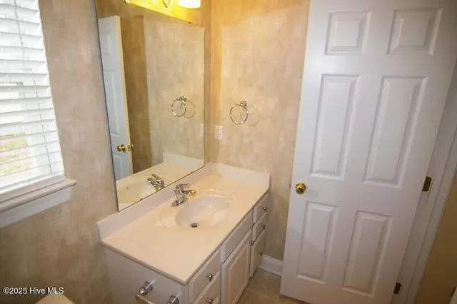 $2,000 | 3321 Langston Boulevard, Winterville, NC 28590