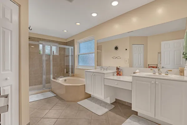 $749,900 | 9022 Dupont Place, Wellington, FL 33414