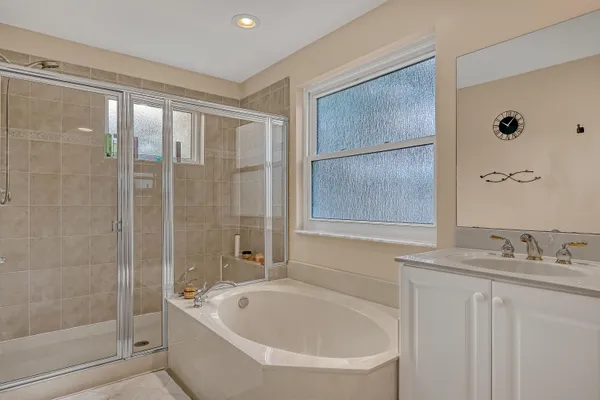 $749,900 | 9022 Dupont Place, Wellington, FL 33414