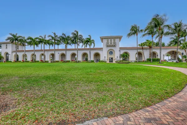 $749,900 | 9022 Dupont Place, Wellington, FL 33414