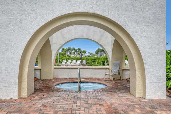 $749,900 | 9022 Dupont Place, Wellington, FL 33414