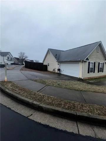 $197,900 | 4807 Buchli Lane, Lithonia, GA 30038