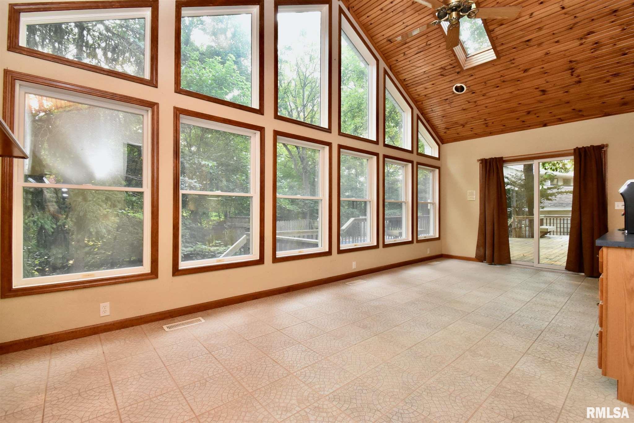 1432 West Grandridge Court Dunlap, IL 61525 - Photo 7 of 50