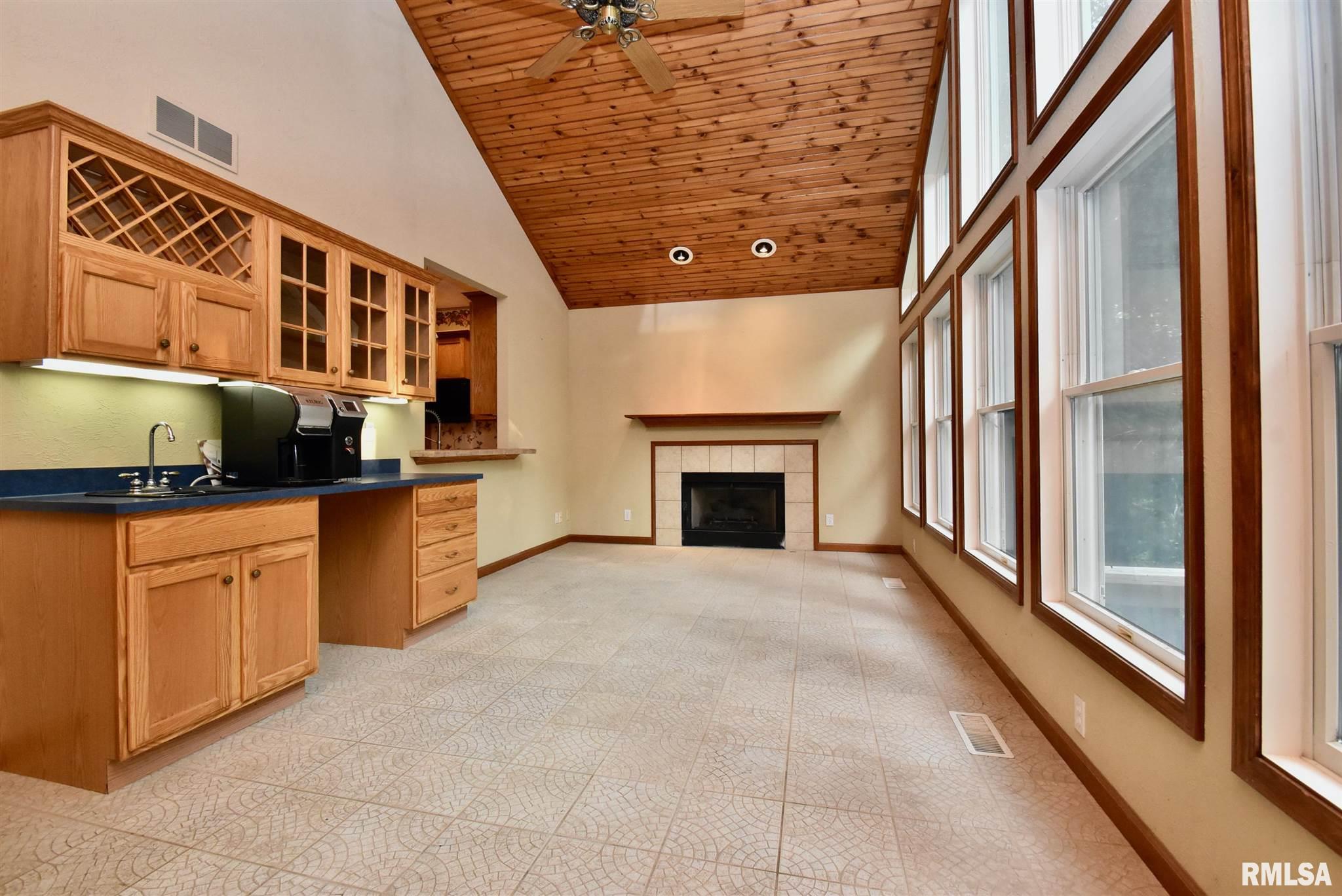 1432 West Grandridge Court Dunlap, IL 61525 - Photo 8 of 50