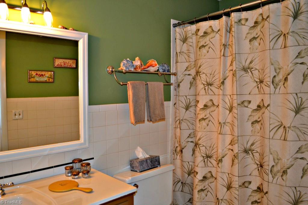 4450 Quail Hollow Road Clemmons, NC 27012 - Photo 18 of 20 Gallery Image 18