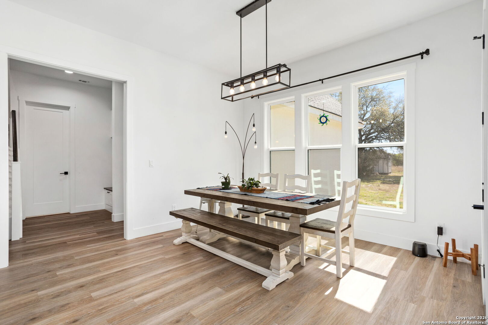 2152 Palomino Bandera, TX 78003 - Photo 12 of 36