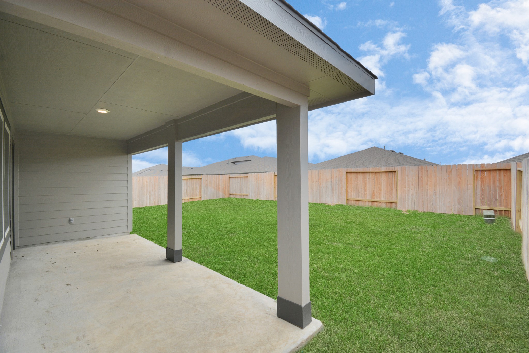 7803 Golden Rubia Lane Rosharon, TX 77583 - Photo 7 of 44