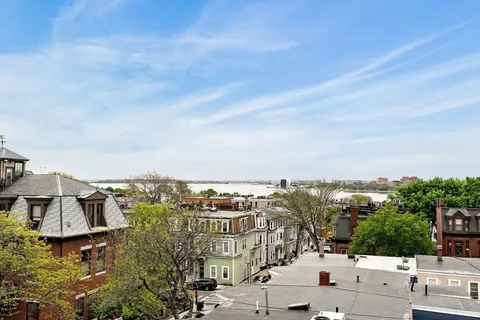 $1,290,000 | 133 I Street, Unit 3, Boston, MA 02127