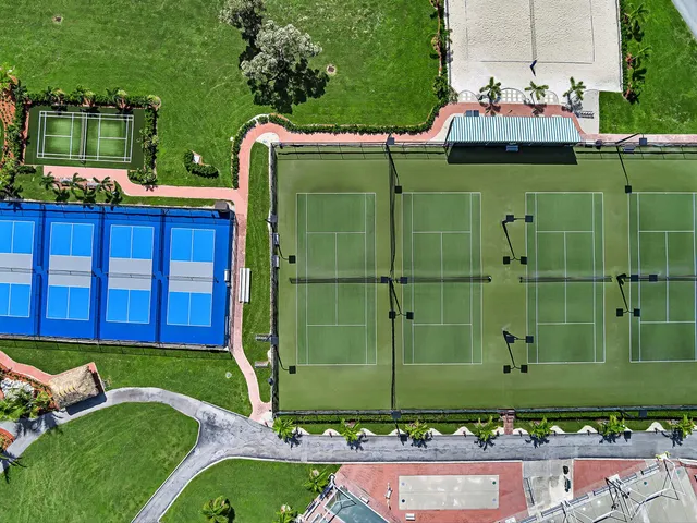 $225,000 | 3025 Newport H, Deerfield Beach, FL 33442