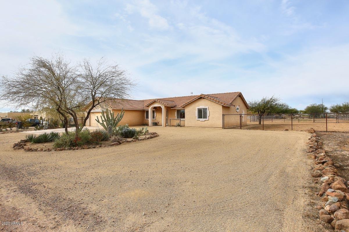 2331 West Irvine Road Phoenix, AZ 85086 - Photo 11 of 50 Front Corner View (1)