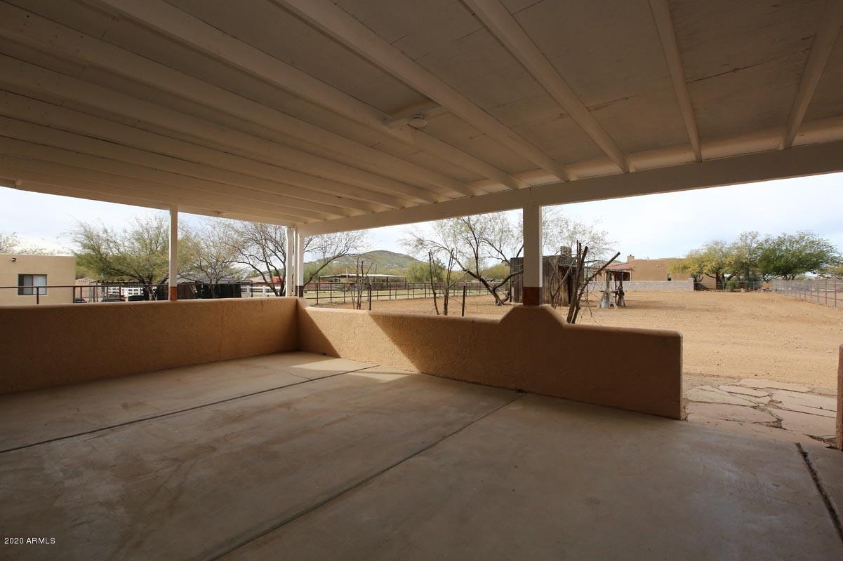 2331 West Irvine Road Phoenix, AZ 85086 - Photo 27 of 50 Covered Patio-View (1)