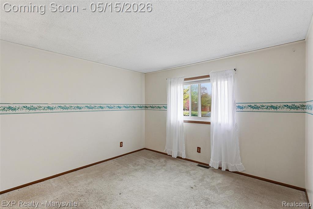 12265 Hough Road Memphis, MI 48041 - Photo 21 of 41