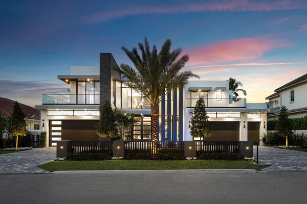 $20,000,000 | 169 Coconut Palm Road, Boca Raton, FL 33432