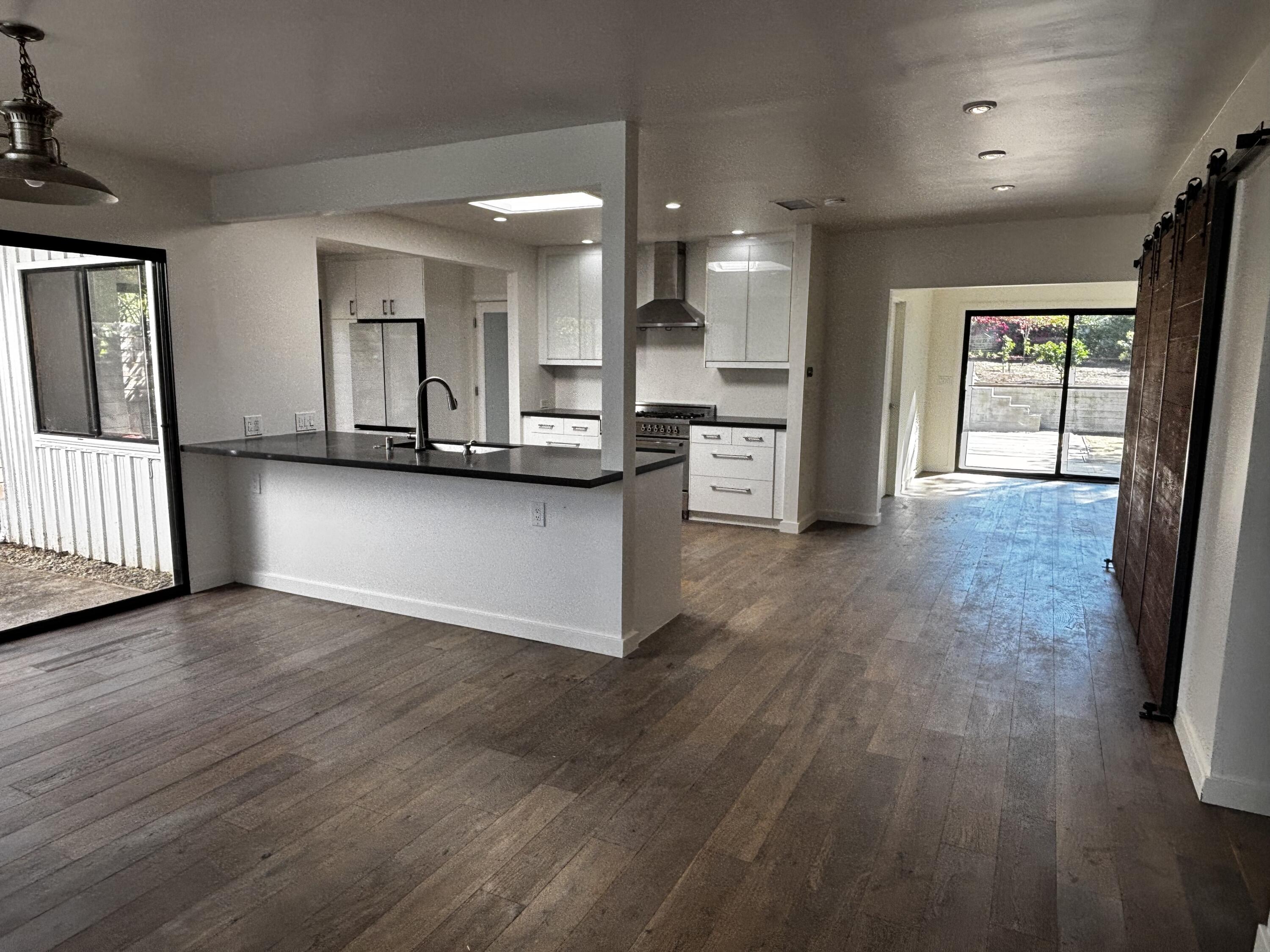 712 Chelham Way Montecito, CA 93108 - Photo 3 of 12 Kitchen & Dining Room