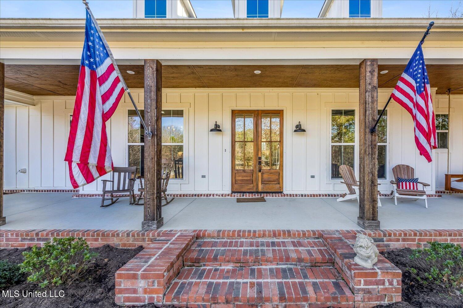 8811 Cole Road Olive Branch, MS 38654 - Photo 3 of 28 04-04-2747977sj-8811 Cole Rd