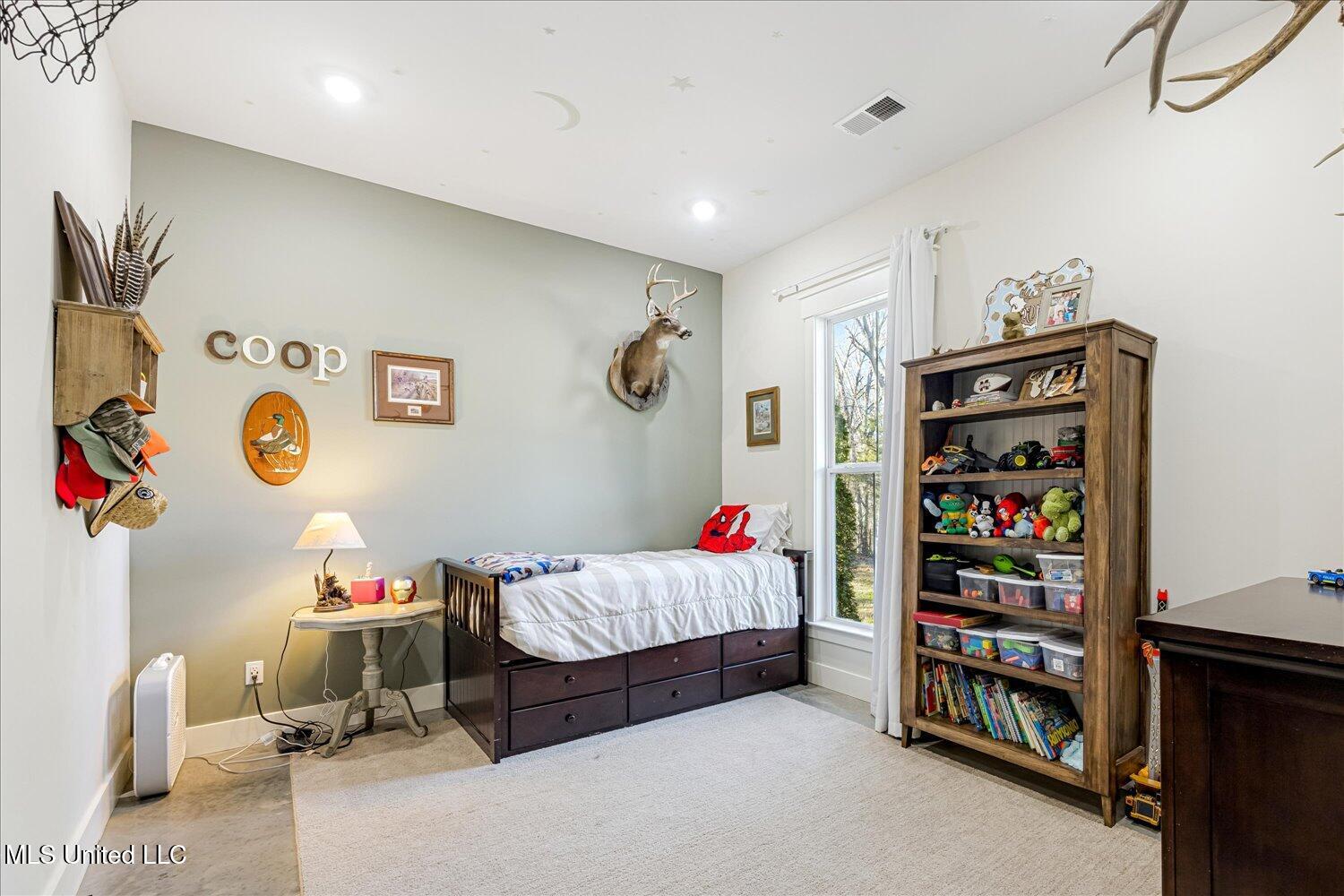 8811 Cole Road Olive Branch, MS 38654 - Photo 8 of 28 10-09-2747977sj-8811 Cole Rd