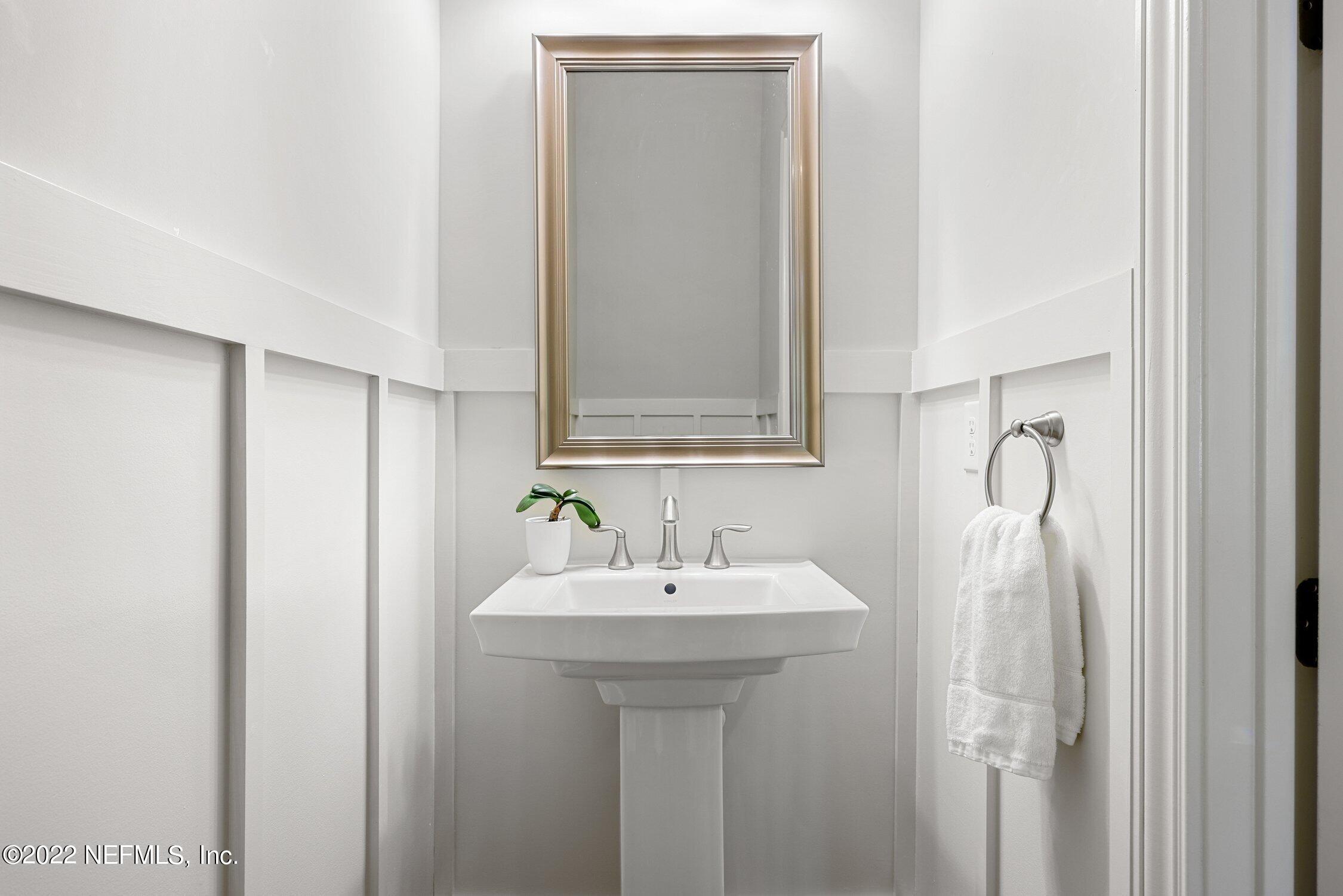 535 Rio Del Norte Road St. Augustine, FL 32095 - Photo 12 of 92 Hall Bath