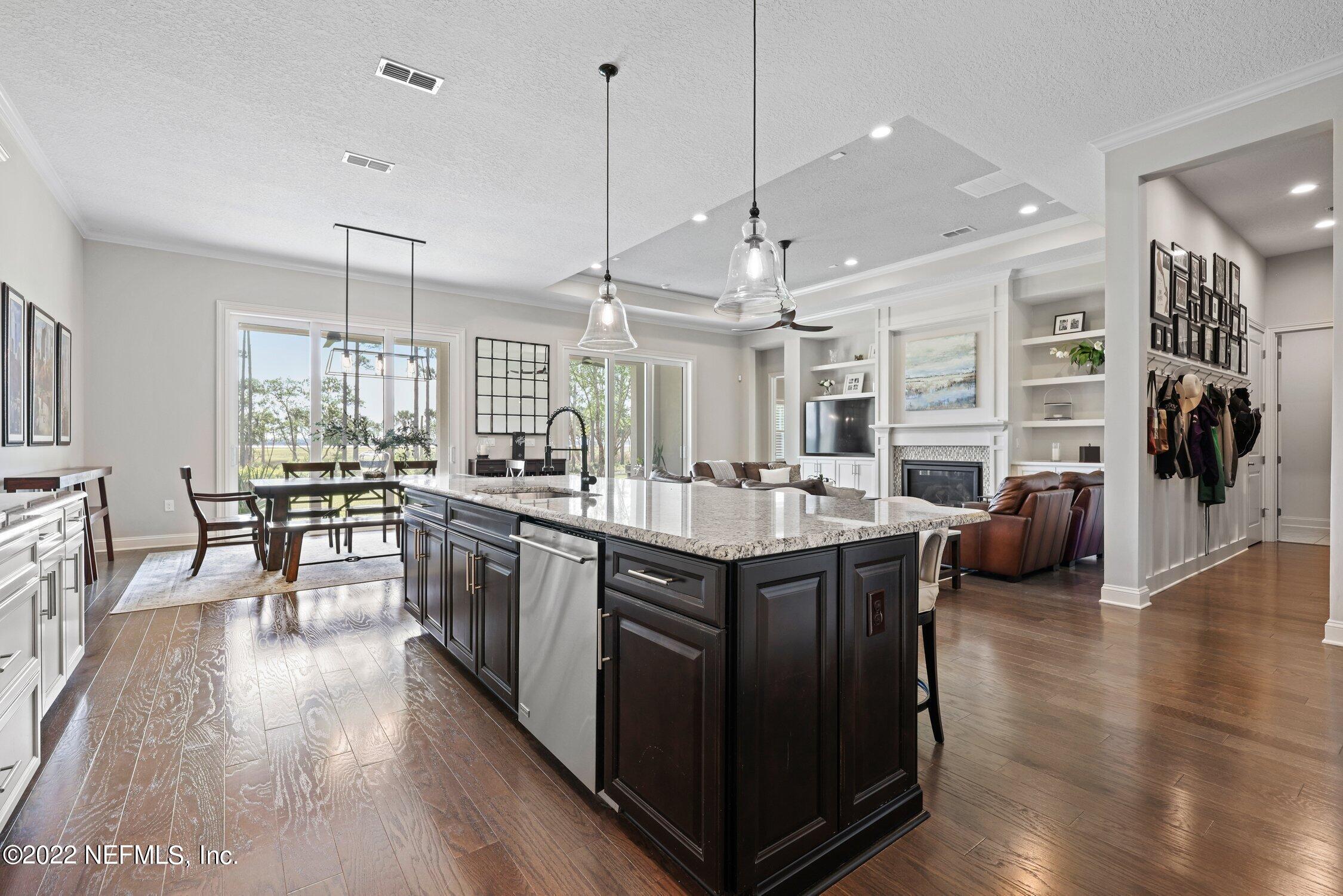 535 Rio Del Norte Road St. Augustine, FL 32095 - Photo 21 of 92 Open to Dining Area