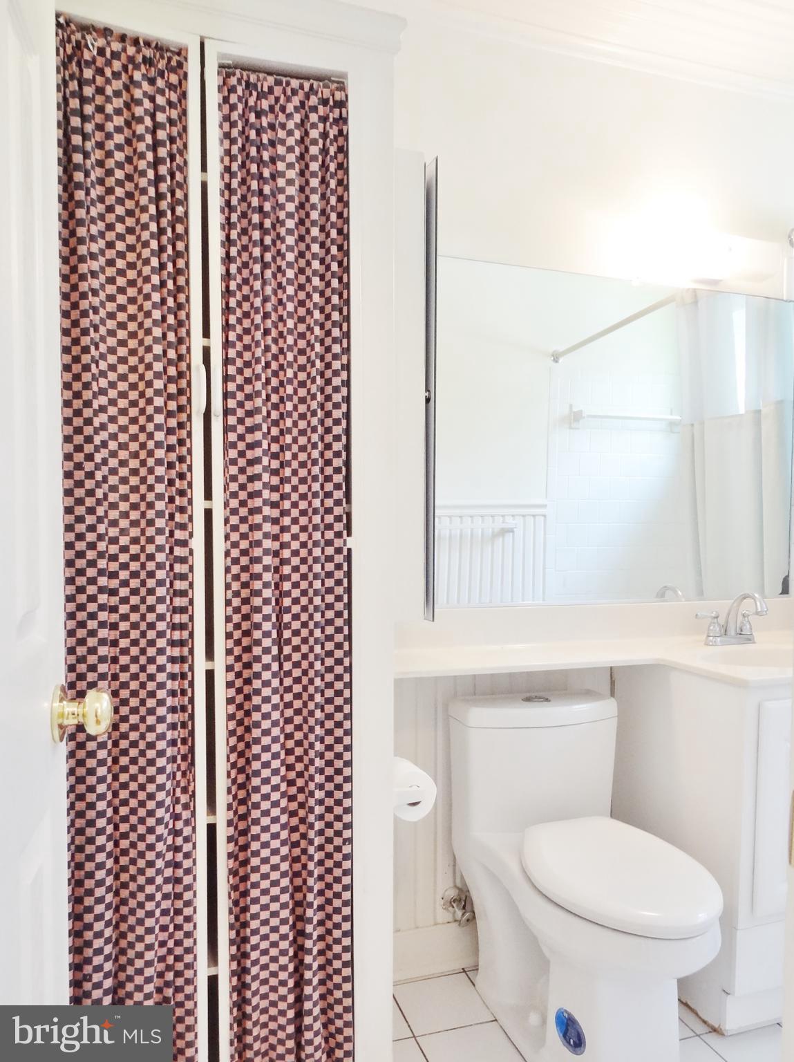 8 Research Road, Unit D Greenbelt, MD 20770 - Photo 7 of 9 Gallery Image 7