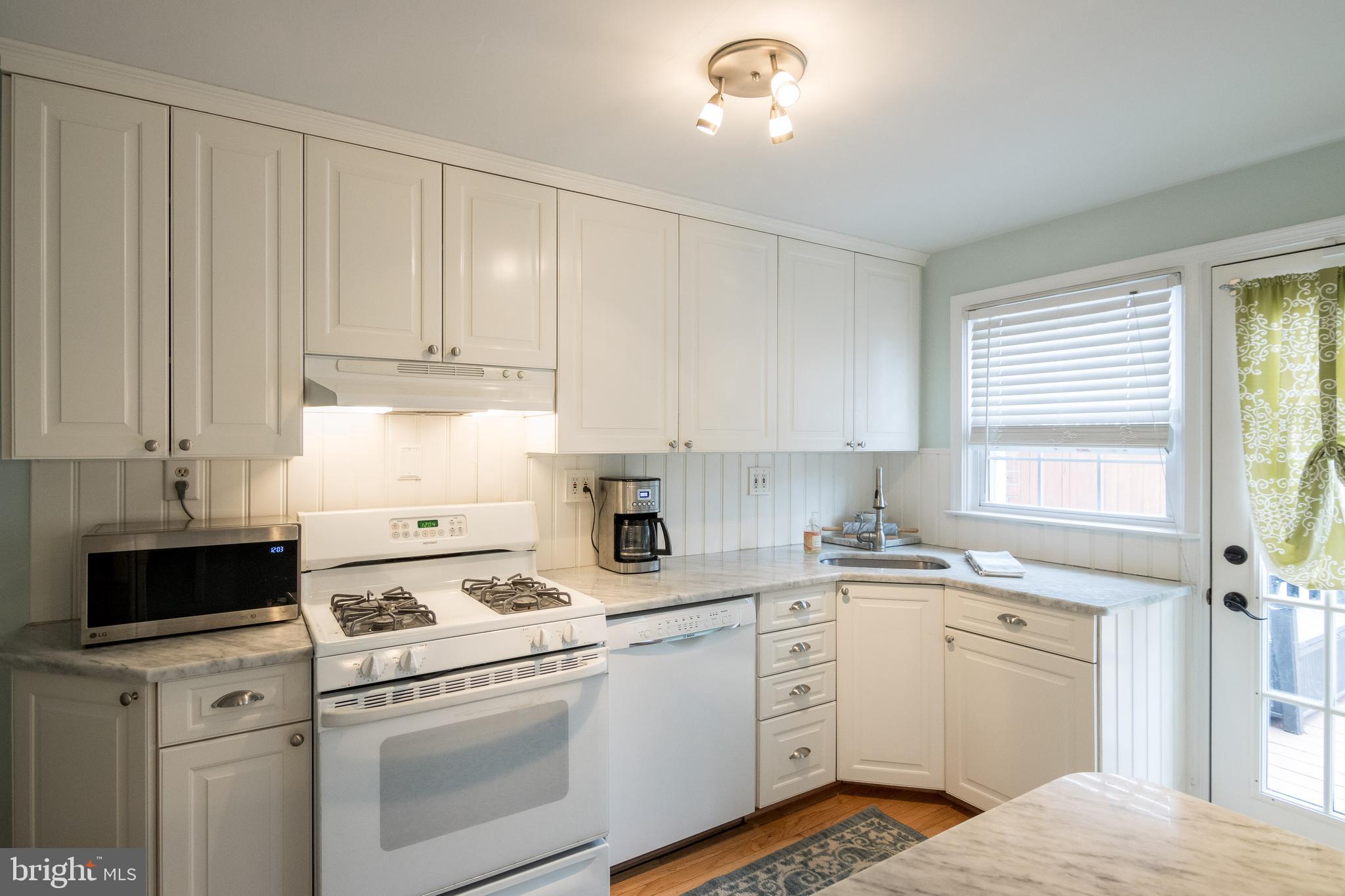 1544 Dellsway Road Baltimore, MD 21286 - Photo 14 of 45