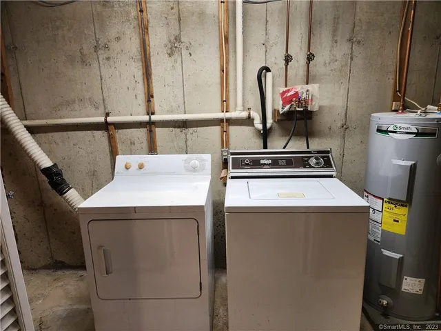 $1,350 | 1 Abbott Road, Unit 167, Ellington, CT 06029