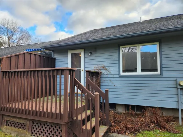 $1,350 | 1 Abbott Road, Unit 167, Ellington, CT 06029