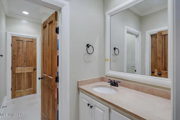 $975,500 | 204 St Charlotte Cove, Madison, MS 39110