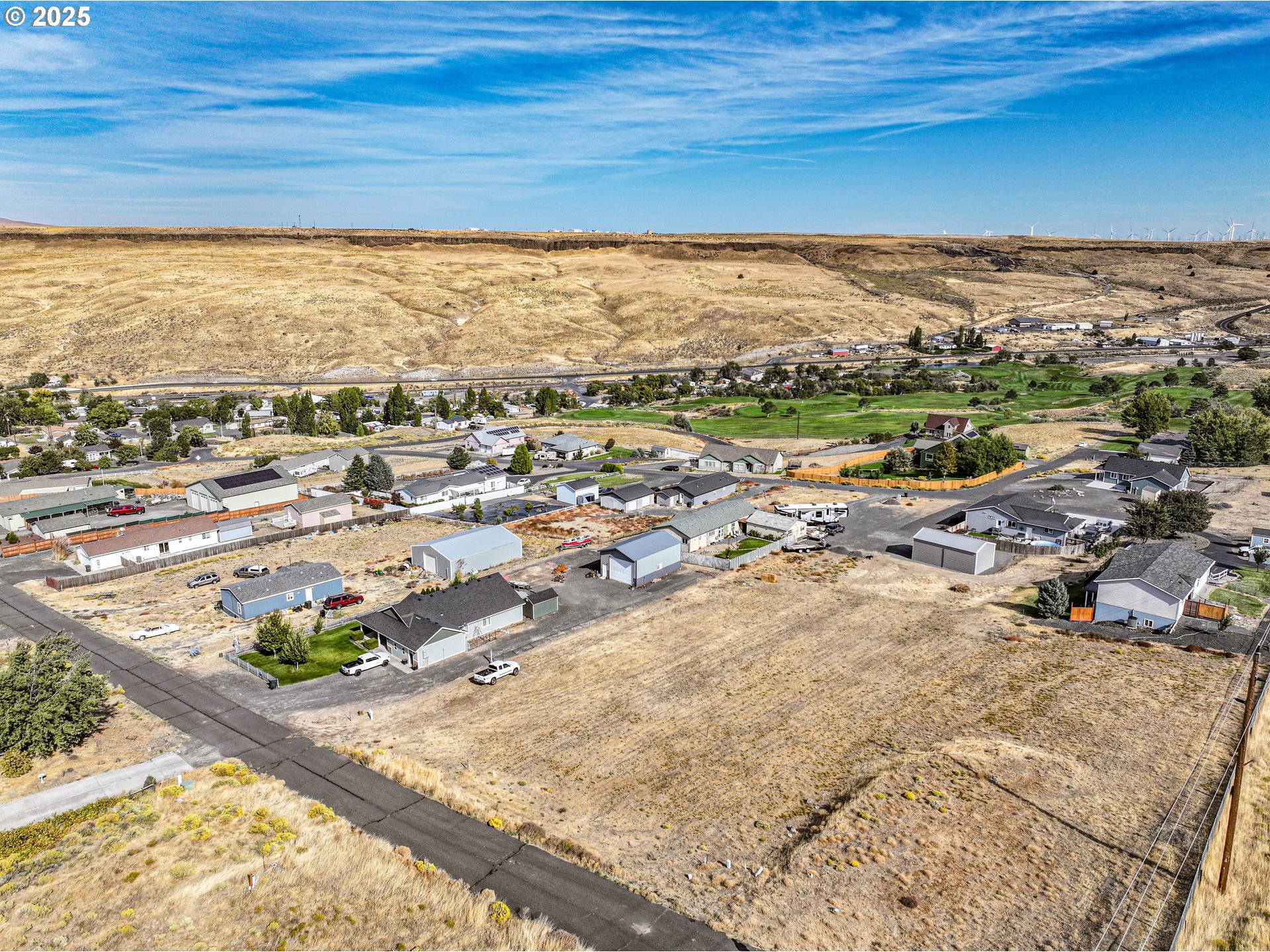 1390 Childers Road Arlington, OR 97812 - Photo 7 of 9 a view of a city