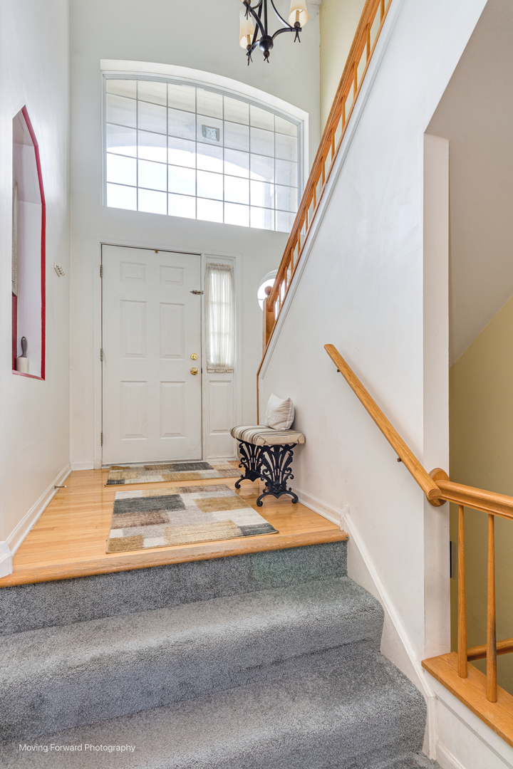 2320 Stonegate Road Algonquin, IL 60102 - Photo 28 of 33 Gallery Image 28