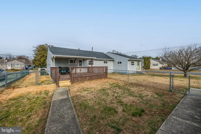 $1 | 244 Pomona Avenue, Glassboro, NJ 08028