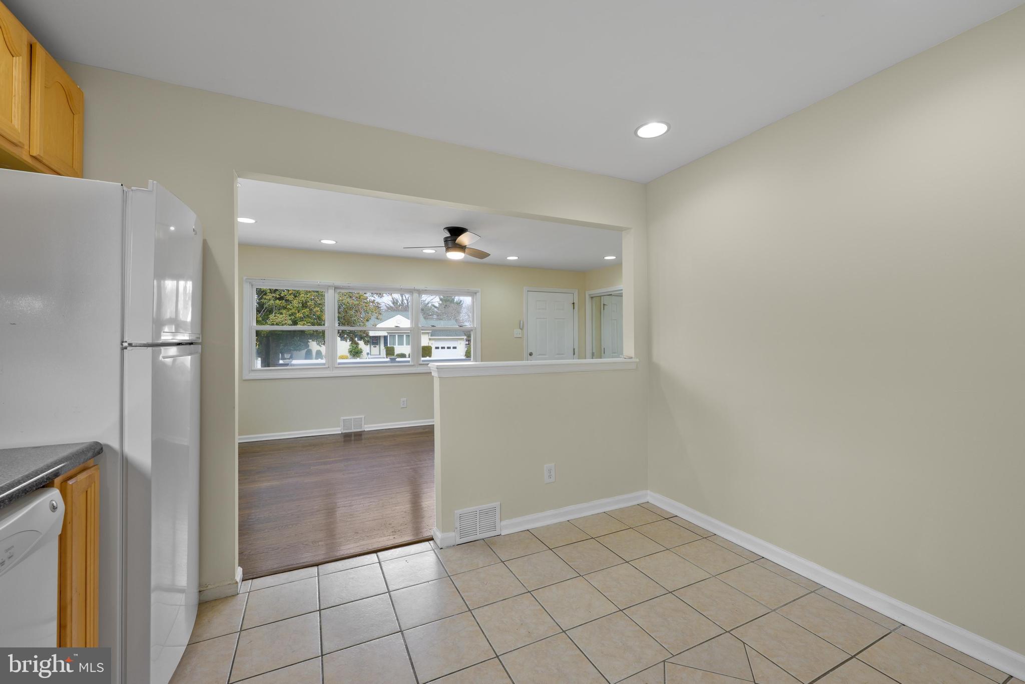 244 Pomona Avenue Glassboro, NJ 08028 - Photo 8 of 25