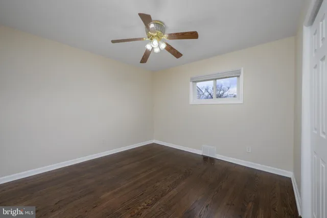 $1 | 244 Pomona Avenue, Glassboro, NJ 08028