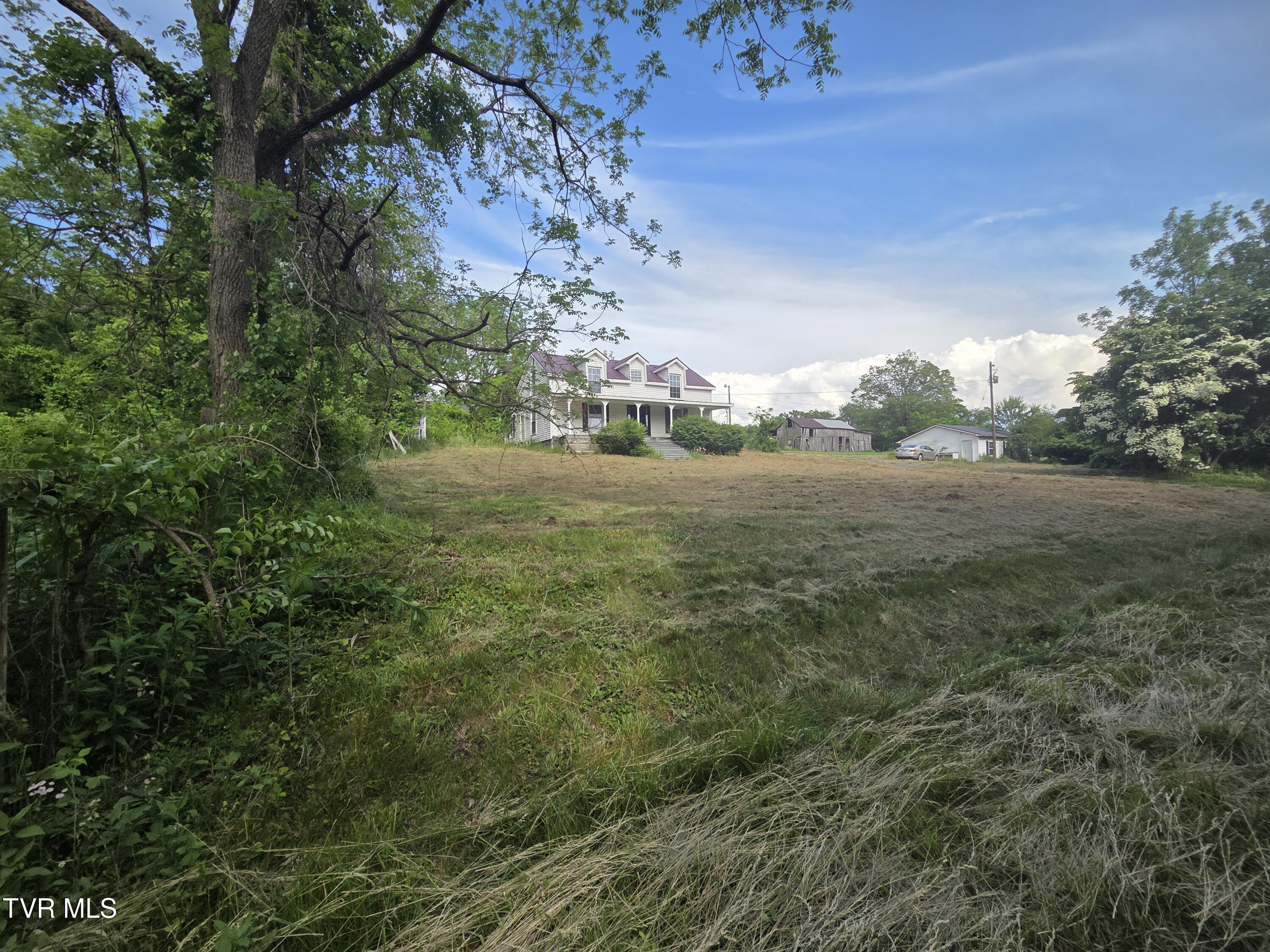 13093 Kincannon Road Glade Spring, VA 24340 - Photo 31 of 33 20260519_165530