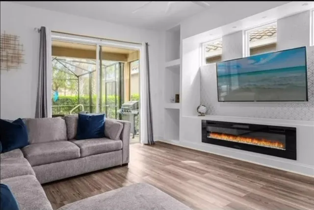 $3,800 | 4412 Acorn Court, Davenport, FL 33837