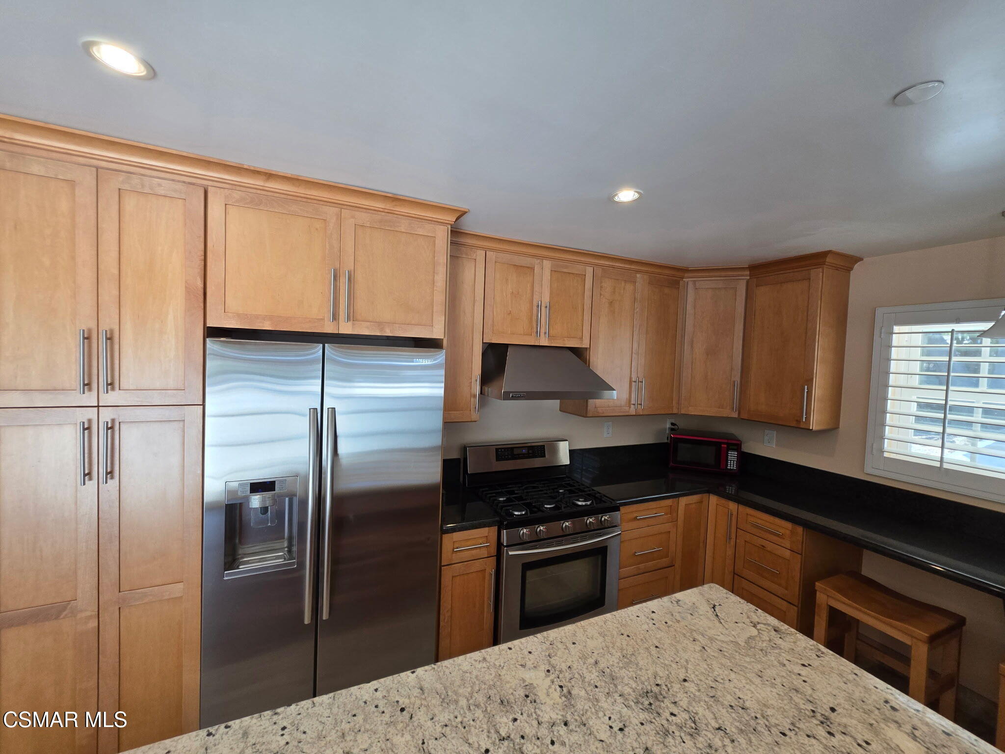 6172 Sylvan Drive Simi Valley, CA 93063 - Photo 3 of 15 4147042206783906589