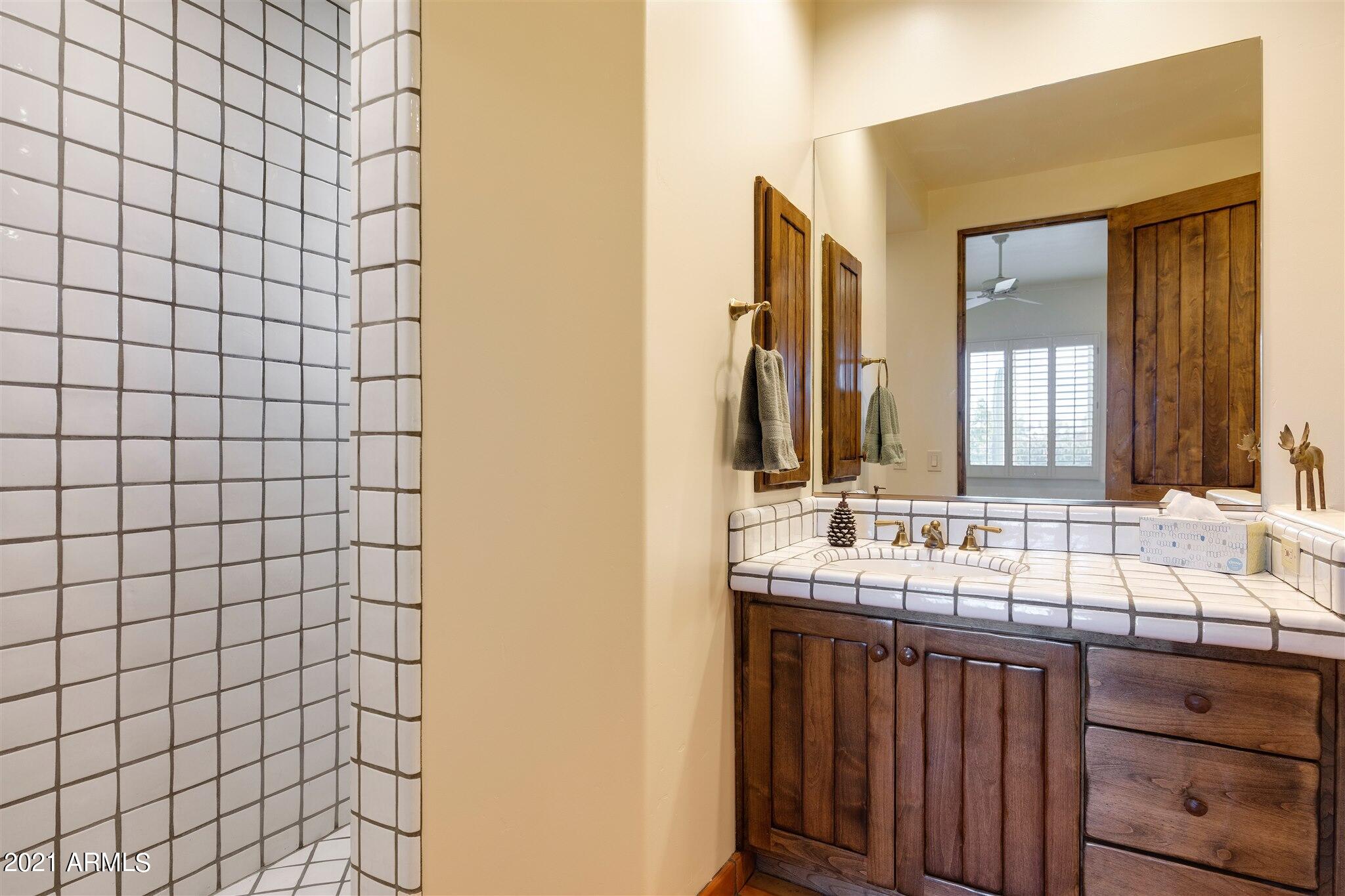 19021 East Picacho Road Rio Verde, AZ 85263 - Photo 28 of 58 Shane Baker Studios - Pichacho daytime -