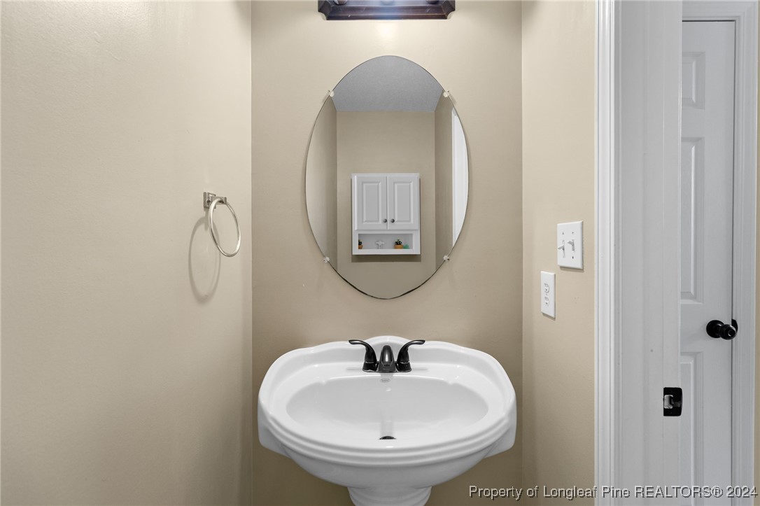 1004 Bramblegate Road Hope Mills, NC 28348 - Photo 17 of 35 Gallery Image 17