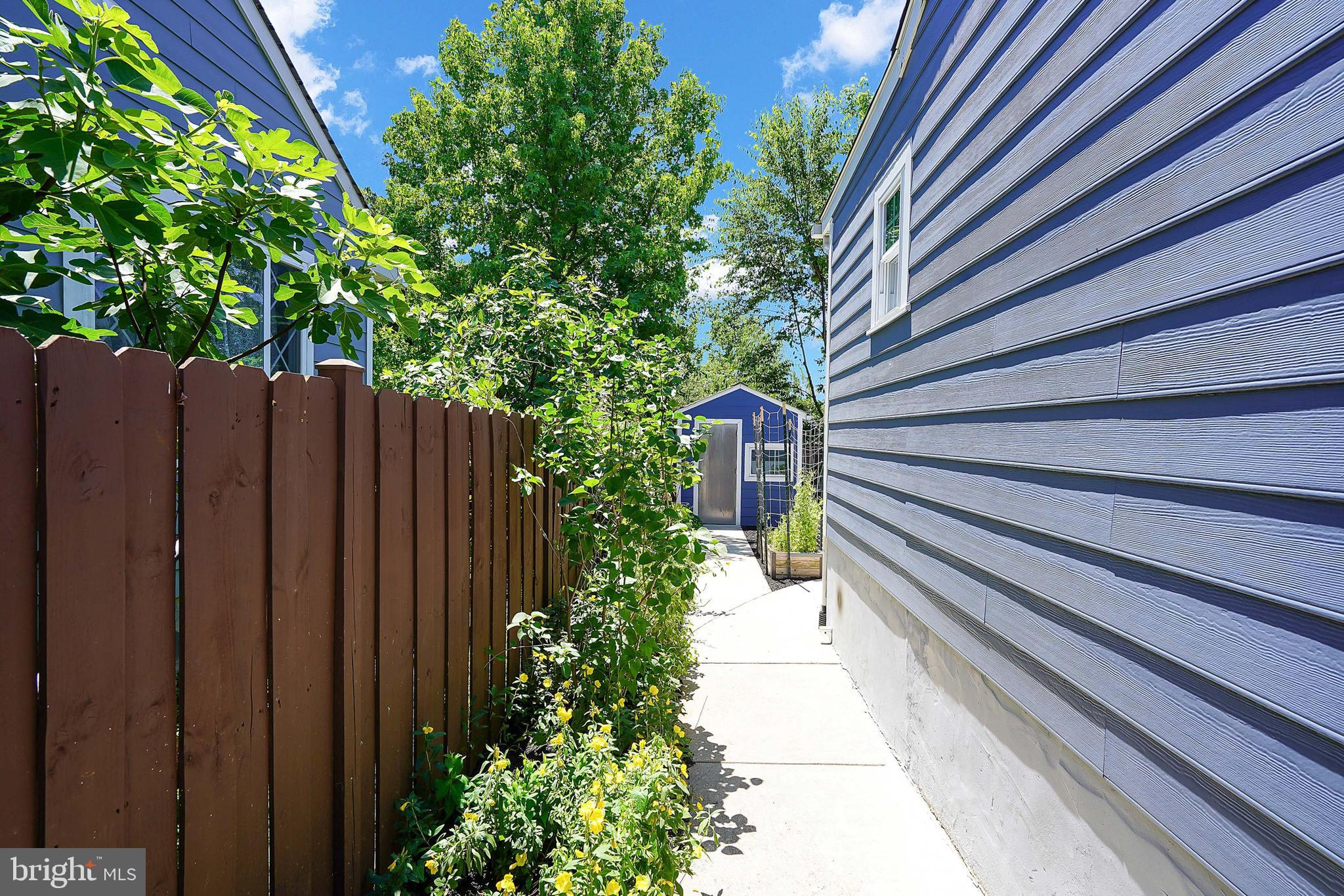 726 Boundary Avenue Silver Spring, MD 20910 - Photo 6 of 15
