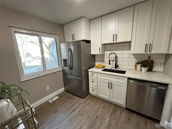 $239,900 | 1840 Misty Moss Drive, St. Louis, MO 63146