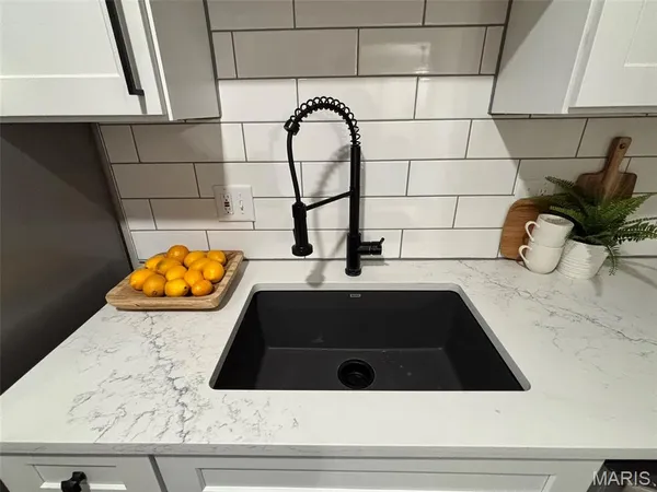 $239,900 | 1840 Misty Moss Drive, St. Louis, MO 63146