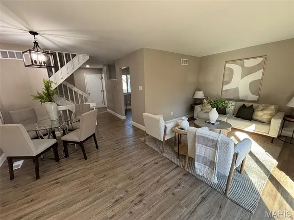 $239,900 | 1840 Misty Moss Drive, St. Louis, MO 63146