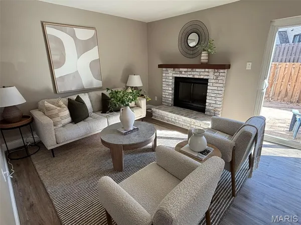 $239,900 | 1840 Misty Moss Drive, St. Louis, MO 63146
