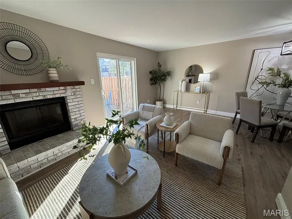 $239,900 | 1840 Misty Moss Drive, St. Louis, MO 63146