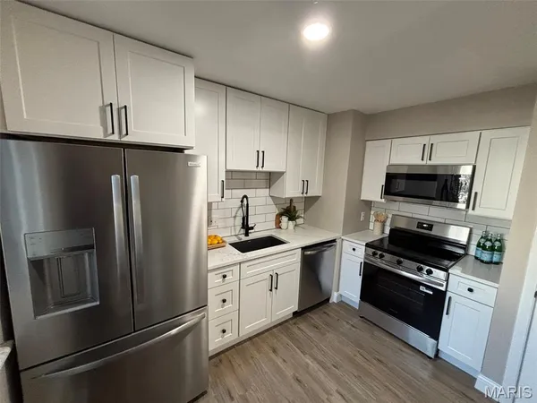 $239,900 | 1840 Misty Moss Drive, St. Louis, MO 63146