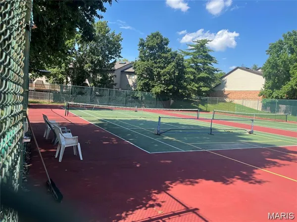 $239,900 | 1840 Misty Moss Drive, St. Louis, MO 63146