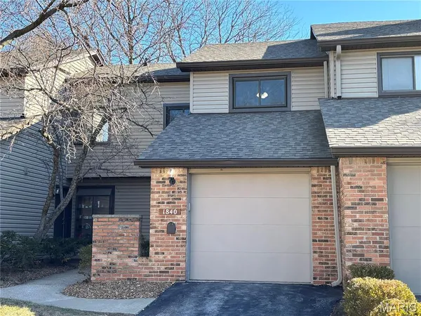 $239,900 | 1840 Misty Moss Drive, St. Louis, MO 63146