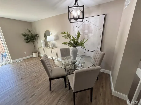 $239,900 | 1840 Misty Moss Drive, St. Louis, MO 63146