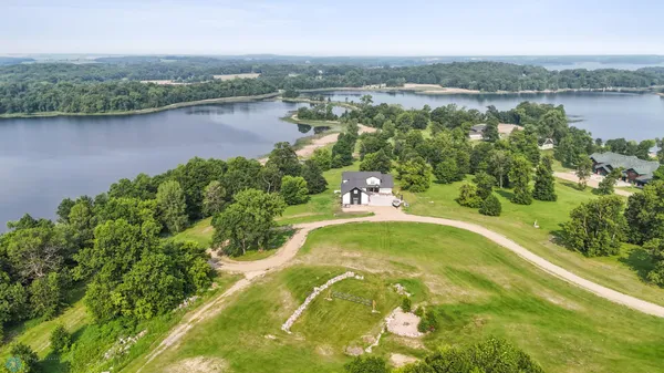 $179,000 | 4 Highway 2, Wakefield, MI 49968